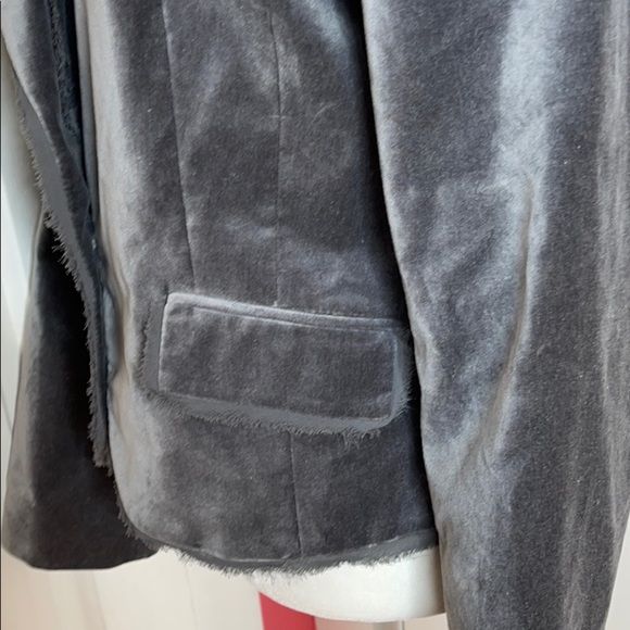 SHE SAID•JACKET - Picture 5 of 14